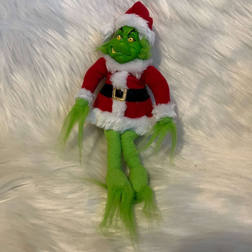Dr.seuss visa give back Christmas beanbag plush